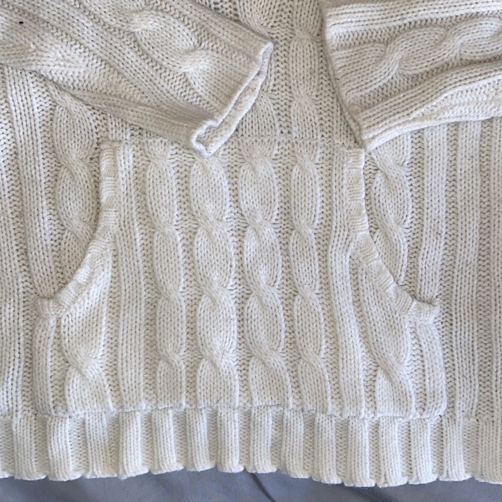 Sweater - Picture 2 of 3
